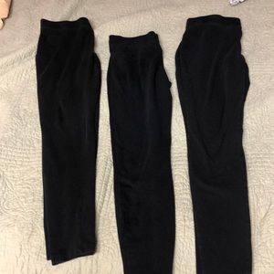 🥳EXPRESS ALL BLACK LEGGING SIZE ALL 3 M
